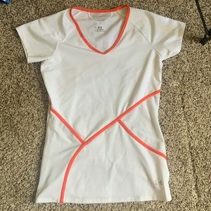 Womens medium Under Armour top